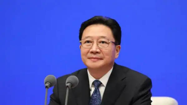 周霁任香港中联办主任