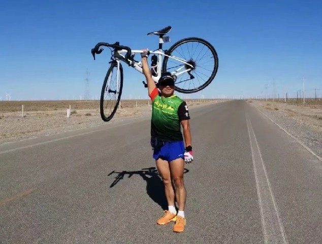 “鲲鹏径”铁人传奇之西大戒男-秦朝刚