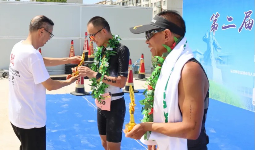 “鲲鹏径”全球铁人传奇之丁寻