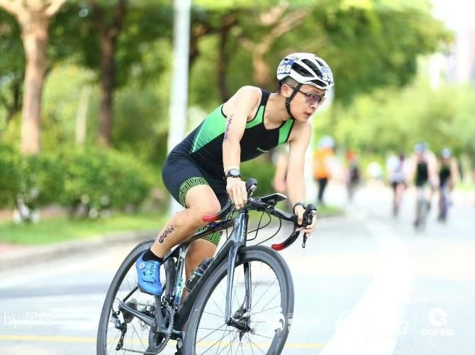 “鲲鹏径”全球铁人传奇之丁寻