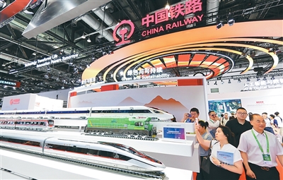中国高铁如何“驶向”全球?(环球热点)