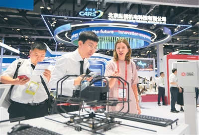 中国高铁如何“驶向”全球?(环球热点)