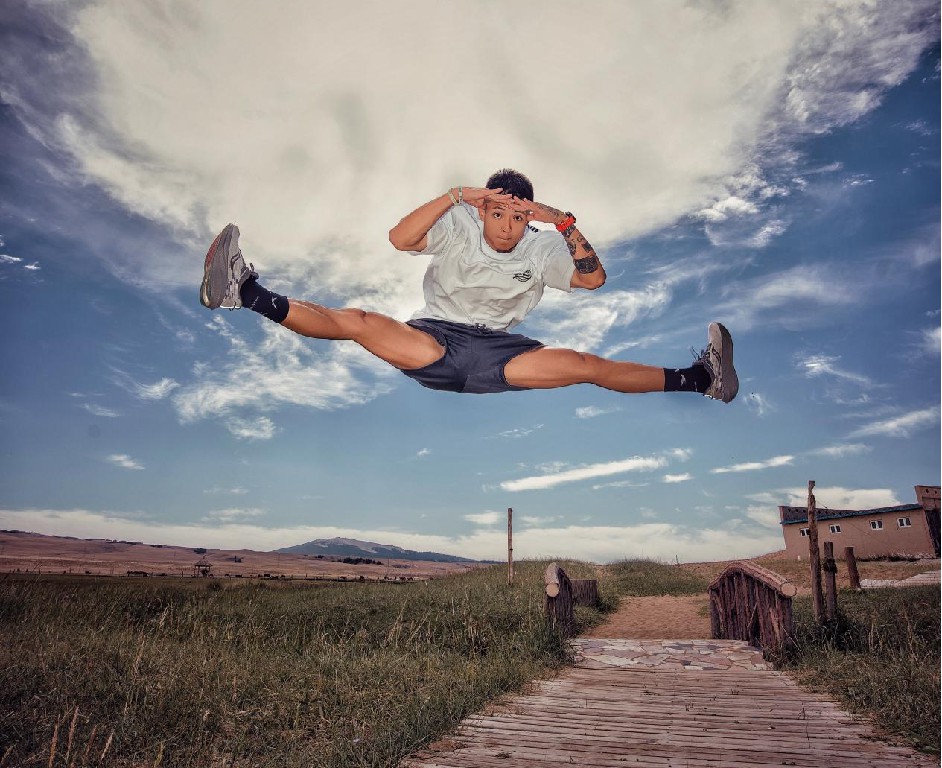 “鲲鹏径”全球铁人传奇之吕何丰·三丰:新疆·哈密铁人自传