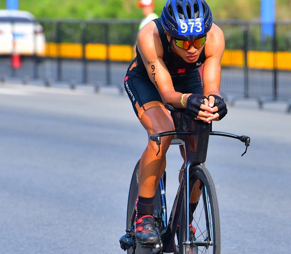 “鲲鹏径”全球铁人传奇之周先进:从IT男到铁人的破界之路