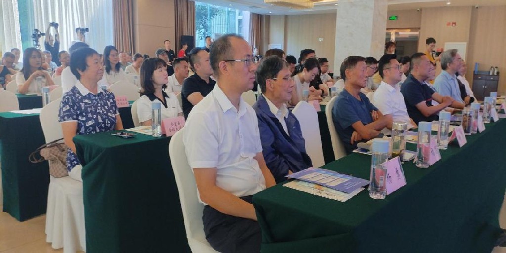 金堂文创出手:微短剧《三七花开》《燃了,我的飞天梦》热启动