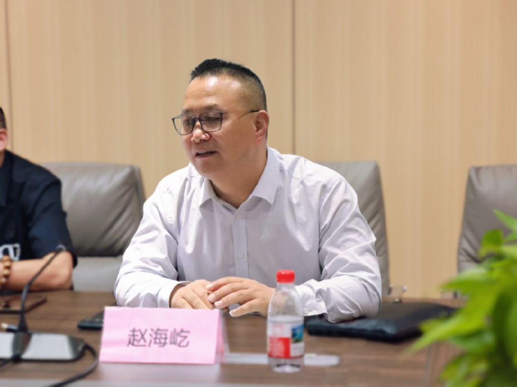 多路行家聚集莞揭创新中心 为孵化企业转型升级谋路径