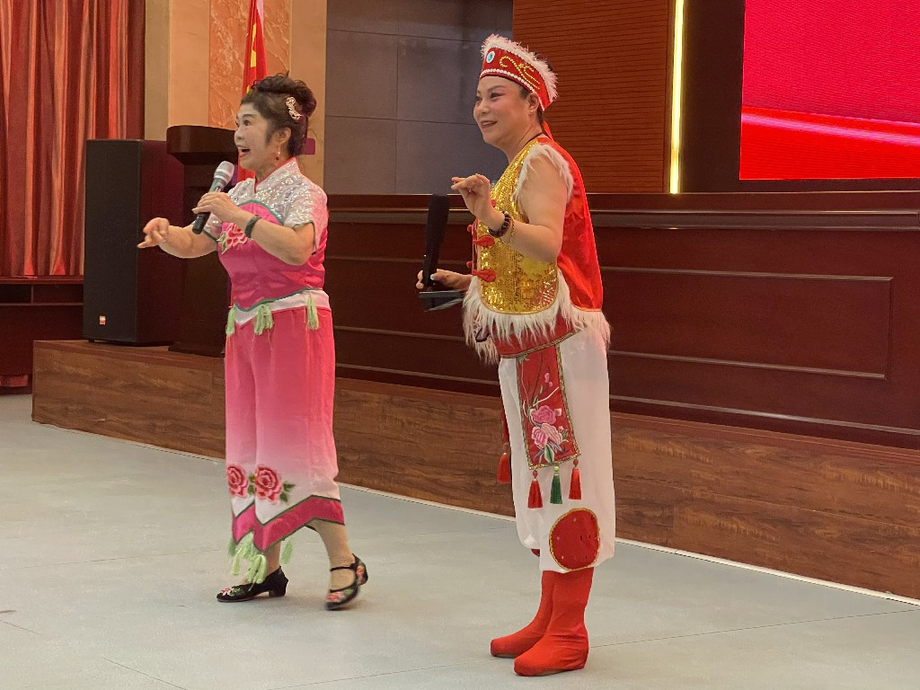 国际商业卫视台台长林玉喜出席中国老兵创业网 山西总部文工团庆“八一”慰问演出活动