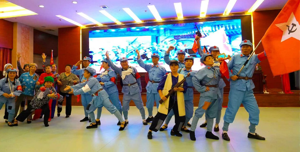 国际商业卫视台台长林玉喜出席中国老兵创业网 山西总部文工团庆“八一”慰问演出活动