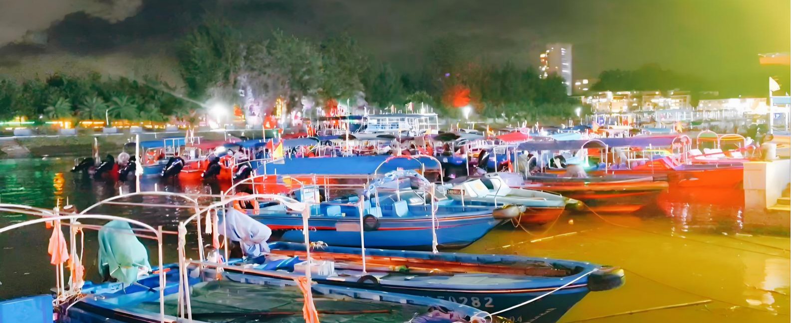 巽寮湾“驿动食界”十一黄金周活动联动天后宫与渔业村 双会场点亮滨海文旅新体验,推动区域消费活力升级