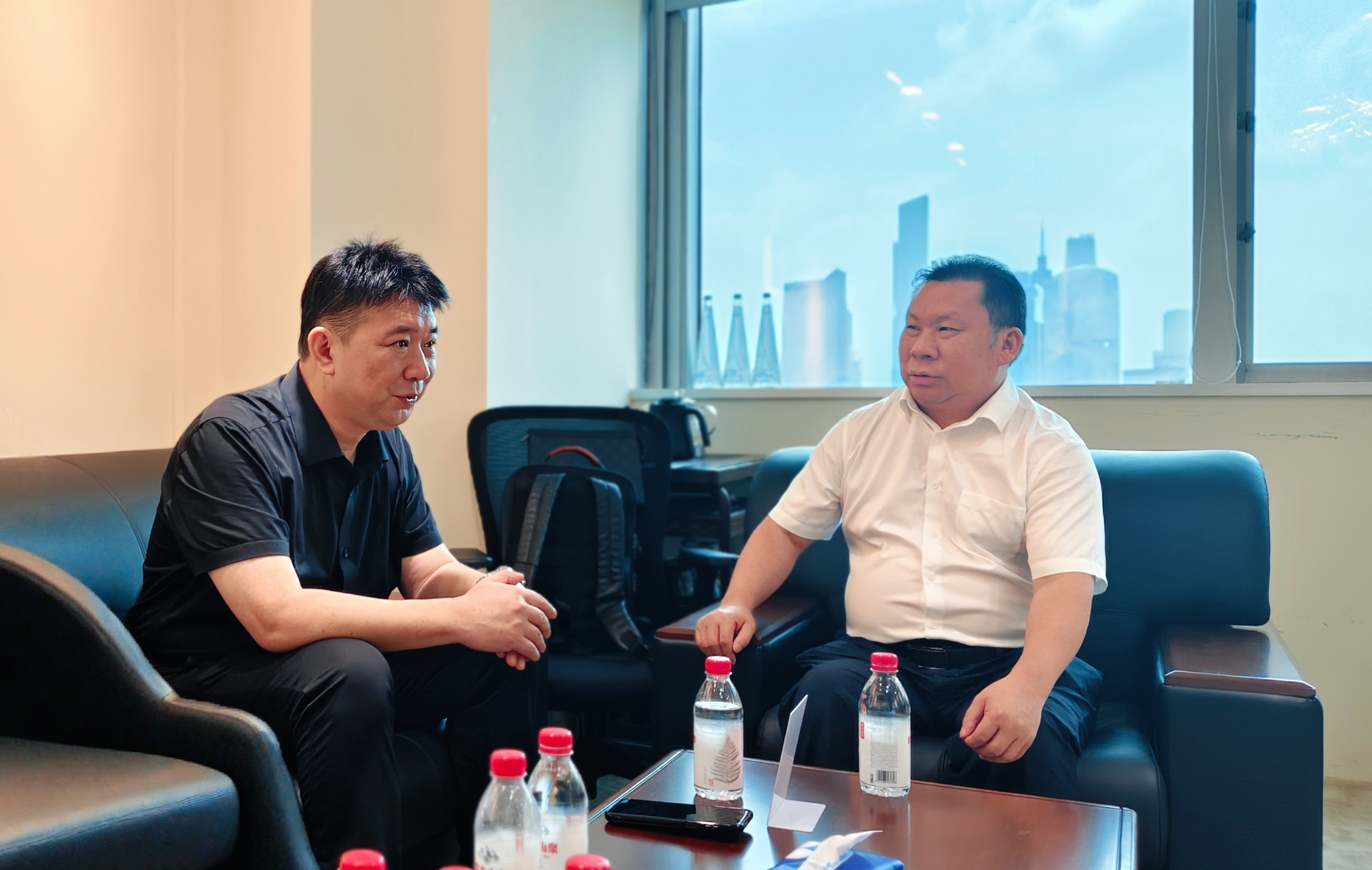 华为任正非：敢为人先，擘画共同富裕的时代华章